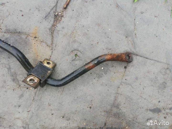 Стабилизатор передний Митсубиси Паджеро Мини 2