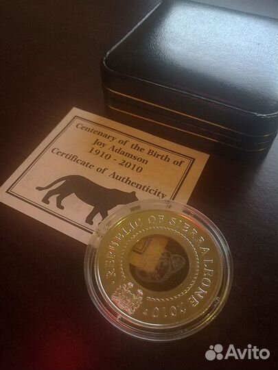 Монета 10 долларов Сьерра-Леоне Джой Адамсон