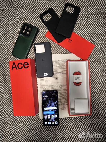 OnePlus Ace Pro, 12/256 ГБ