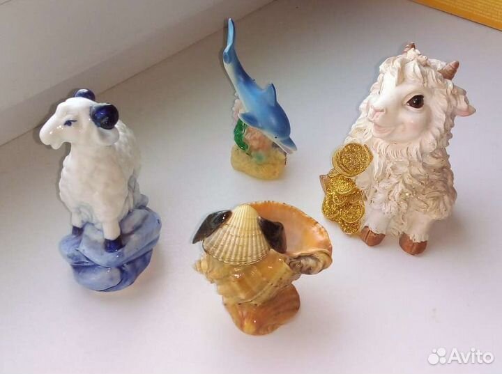 Сувениры и статуэтки