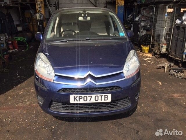 Разбор на запчасти Citroen C4 Picasso