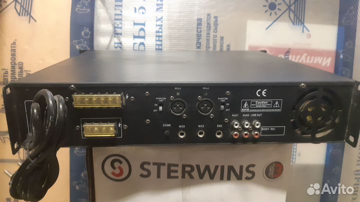 Микшер-усилитель мощности Younasi Y-100 F, б/у