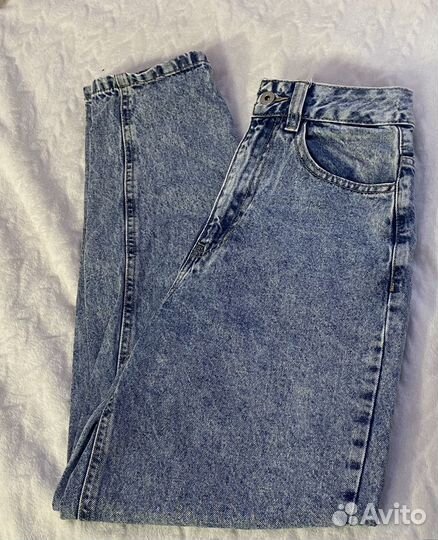 Джинсы
