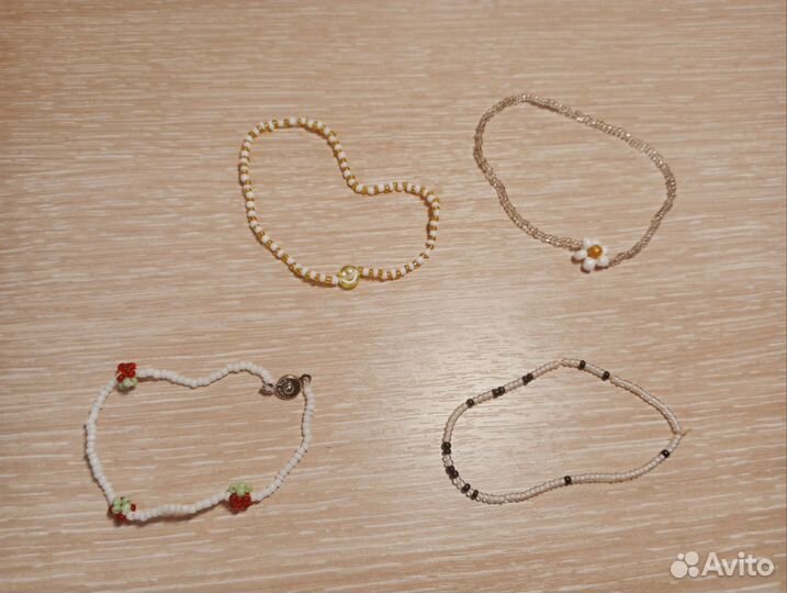 Украшения из бисера