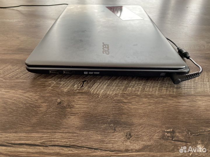Ноутбук aser Z5WAH
