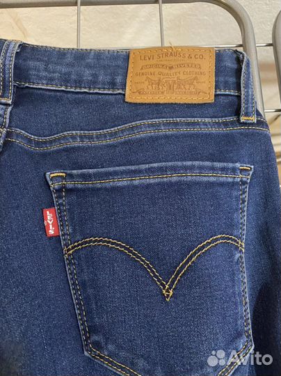 Джинсы levis 711