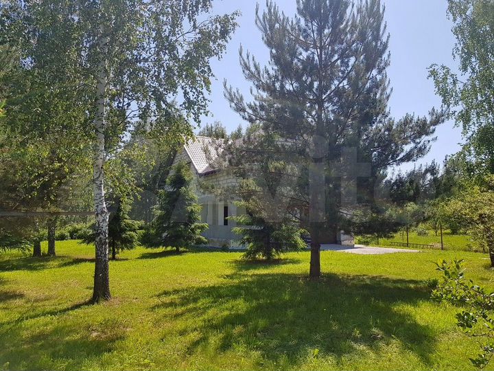 Дом 220,5 м² на участке 15 сот.