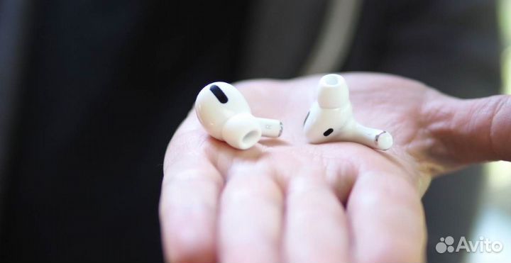 Замена аккумуляторов в Apple AirPods / Чистка