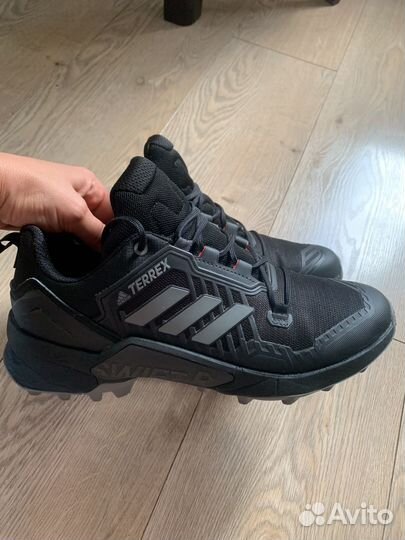 Кроссовки adidas terrex