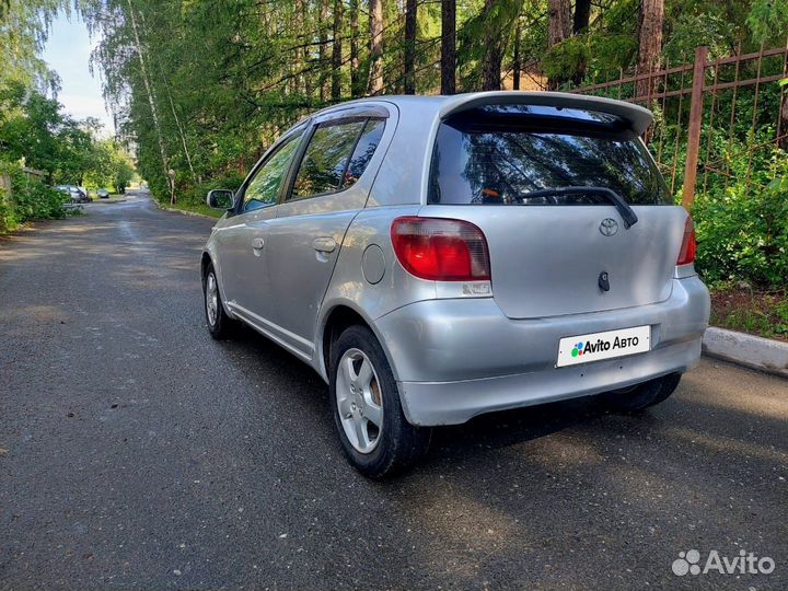 Toyota Vitz 1.0 AT, 1999, 280 000 км