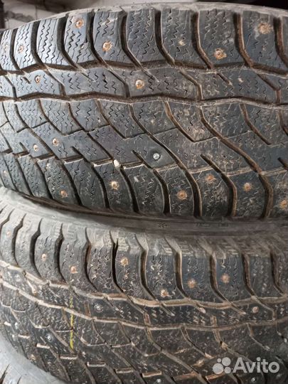 Viatti Brina Nordico V-522 215/65 R16