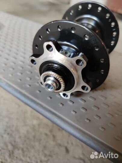 Novateс D041SB втулка 36 Hole перед колесо красная