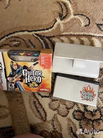 Nintendo ds lite guitar hero