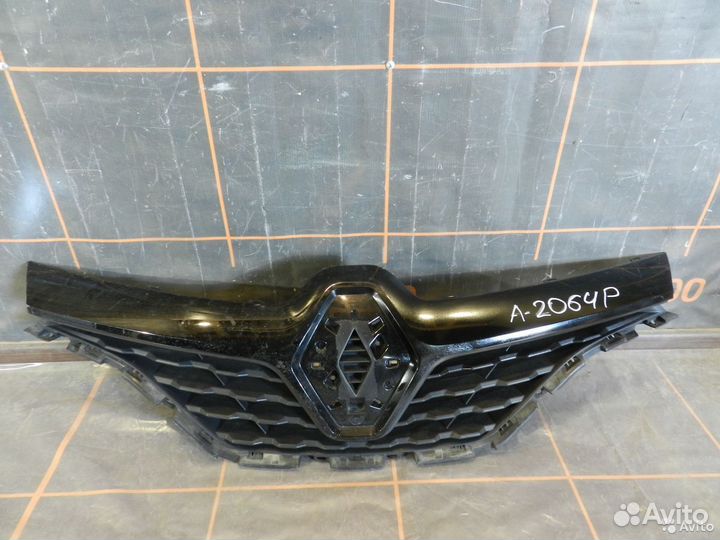 Решетка радиатора - Renault Kaptur