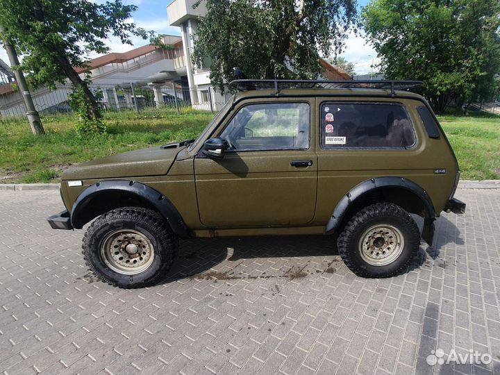 LADA 4x4 (Нива) 1.7 МТ, 1999, 150 000 км