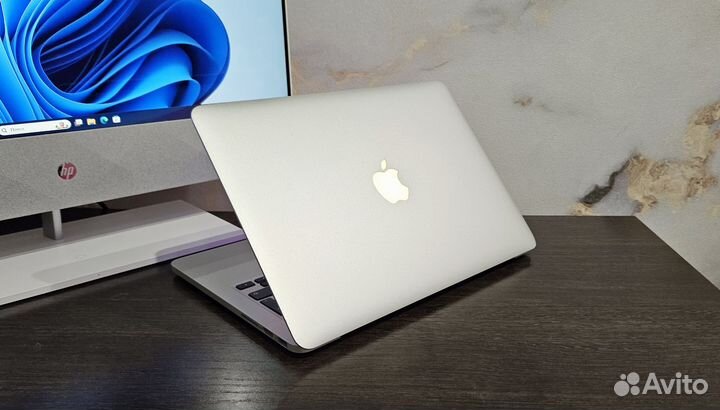 MacBook Pro 13 2014 8/256 Retina