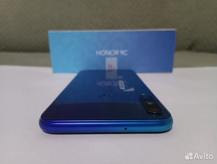 HONOR 9C, 4/64 ГБ