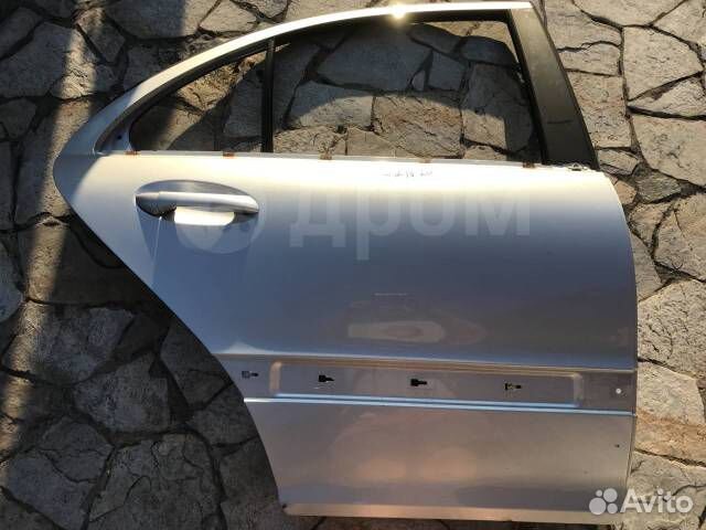 Дверь задняя правая Mercedes C W203