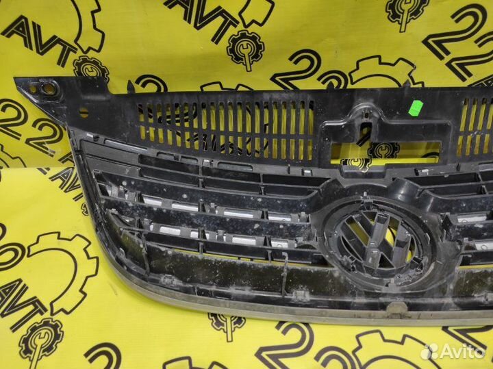 Решетка радиатора Volkswagen Tiguan 5NZ cczc