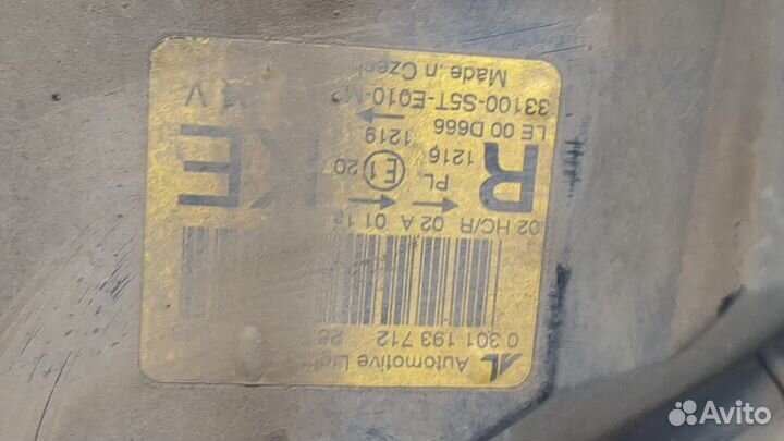 Фара (передняя) Honda Civic, 2003