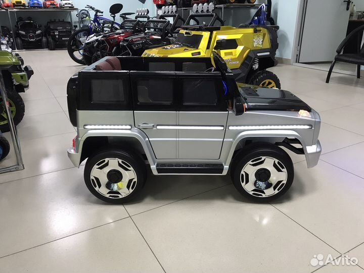 Детский электромобиль Mercedes-Benz SMT-777 4WD