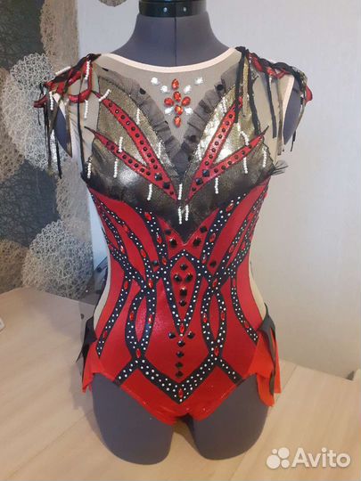 Гимнастический купальник 38-42