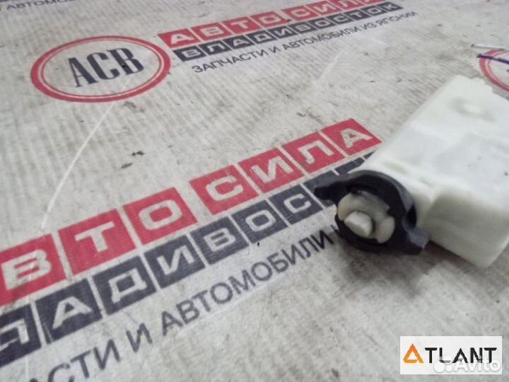 Активатор замка крышки бензобака nissan skyline