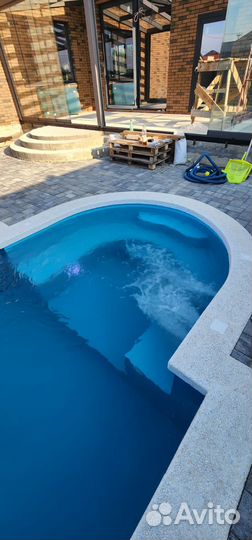 Бассейн с SPA зоной из полипропилена