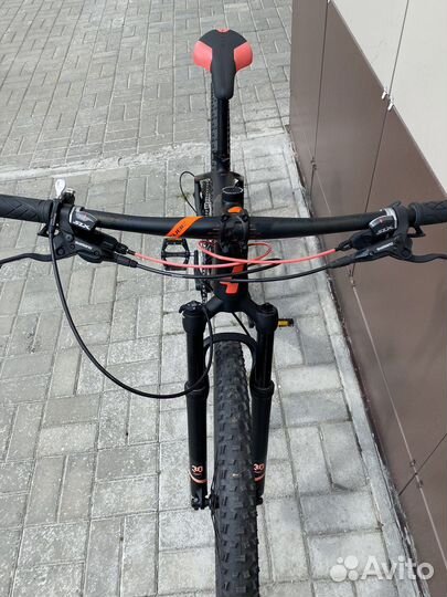 Велосипед 27.5 Cube Карбоновый