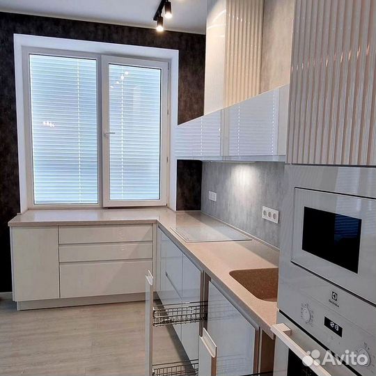 Кухня (цена за всю кухню) артикул: 300