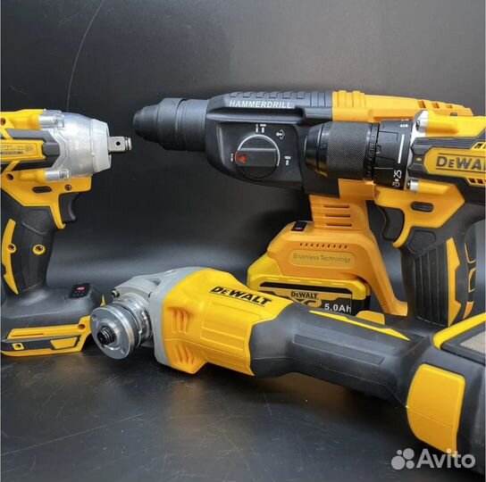 Набор dewalt 4 в 1 аккумуляторный