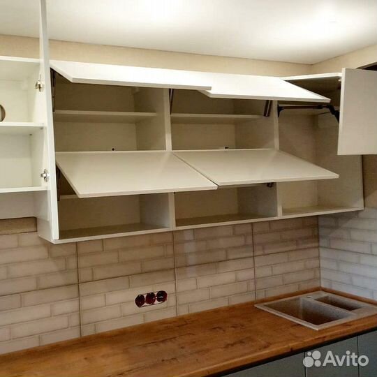 Кухня / Современная новая кухня