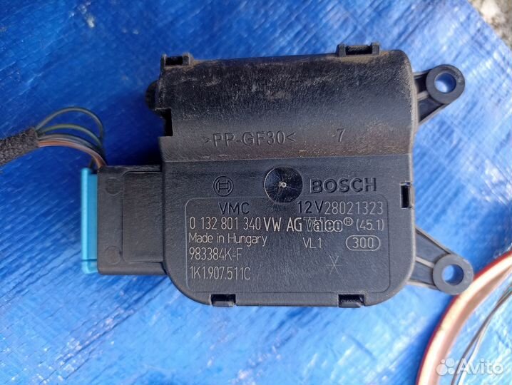 Сервопривод отопителя печки Skoda Octavia A5