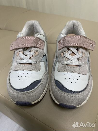 Кроссовки Next 25р