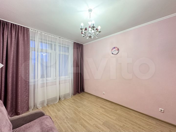 2-к. квартира, 54 м², 8/10 эт.