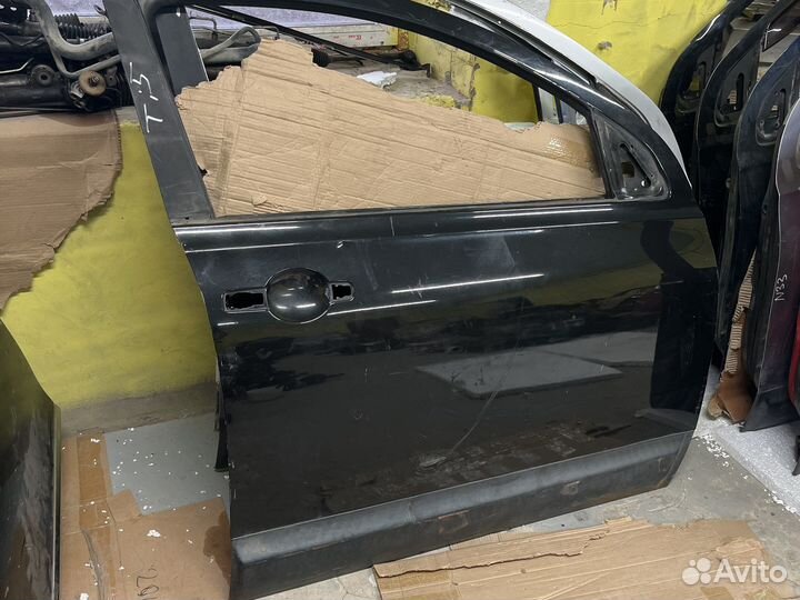 Дверь передняя правая Nissan Qashqai j10