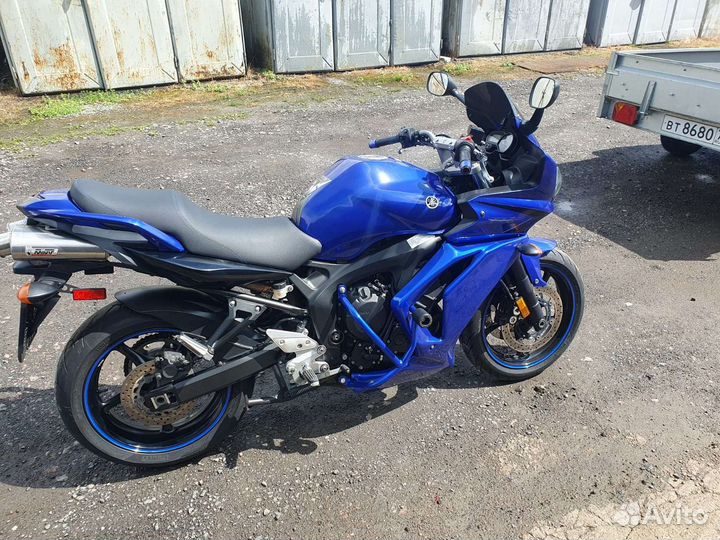 Yamaha FZ6