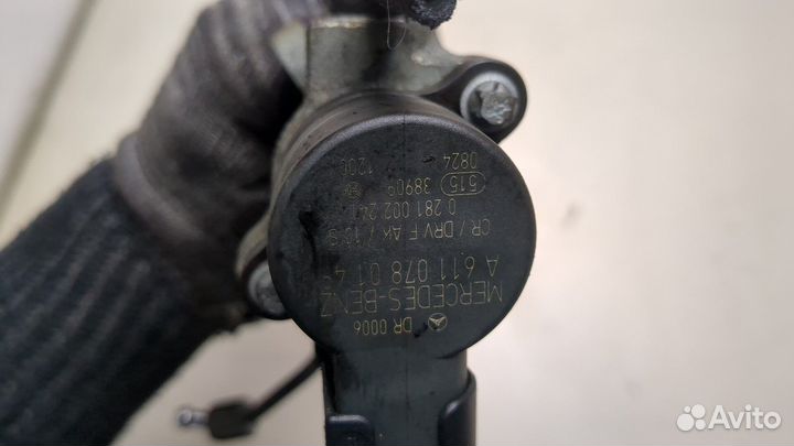 Рампа топливная Mercedes ML W163, 2004