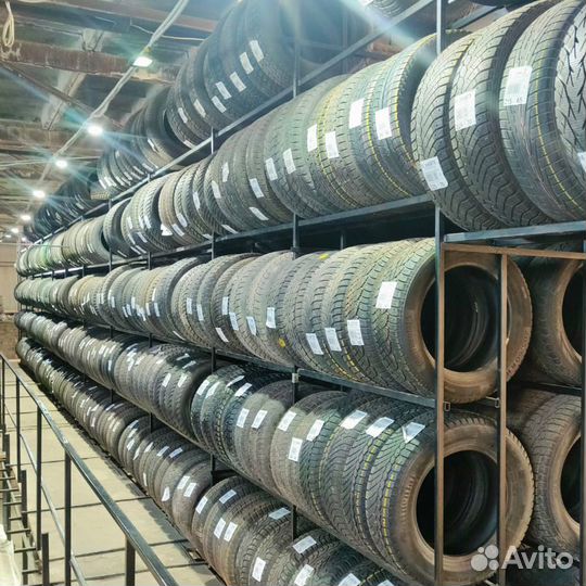 Nokian Tyres Hakka Z 225/60 R17