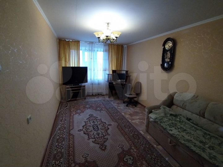 2-к. квартира, 58 м², 6/10 эт.