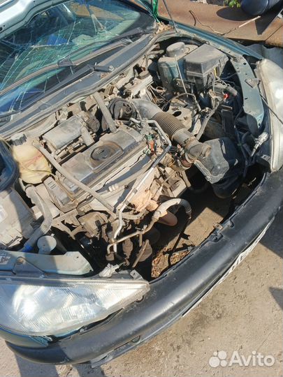 Разбор peugeot 206 1. 4