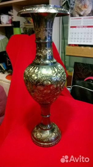 Ваза напольная чеканная латунь чёрная эмаль 52 см