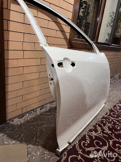 Передняя правая дверь 55 кузов камри