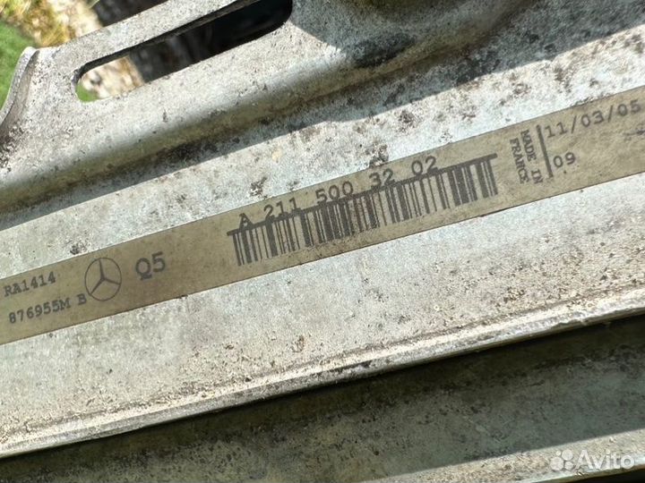 Радиатор (основной) Mercedes E W211 2004