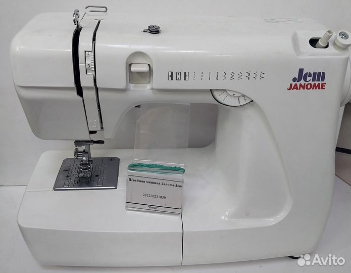 Швейная машина Janome Jem