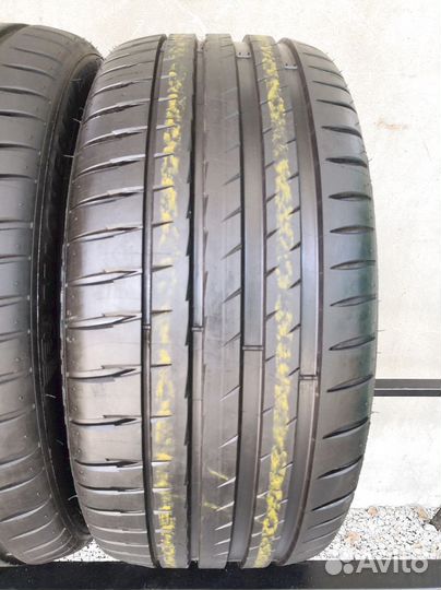 Michelin Pilot Sport 4 S 235/40 R18 95Y