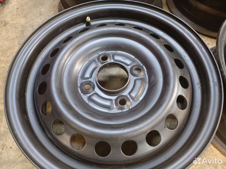 Диски r15 4 114,3 dia 67,1