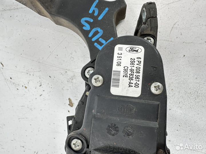 Ford Fusion педаль газа