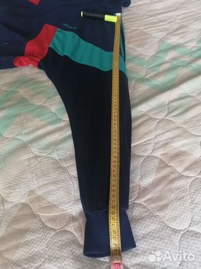 Adidas 80-x, Ласточка