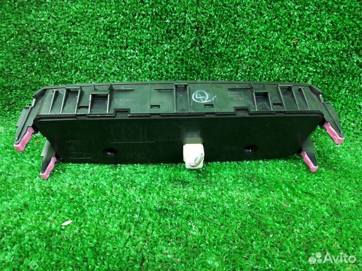 Блок управления печки/климат-контроля Toyota Avens